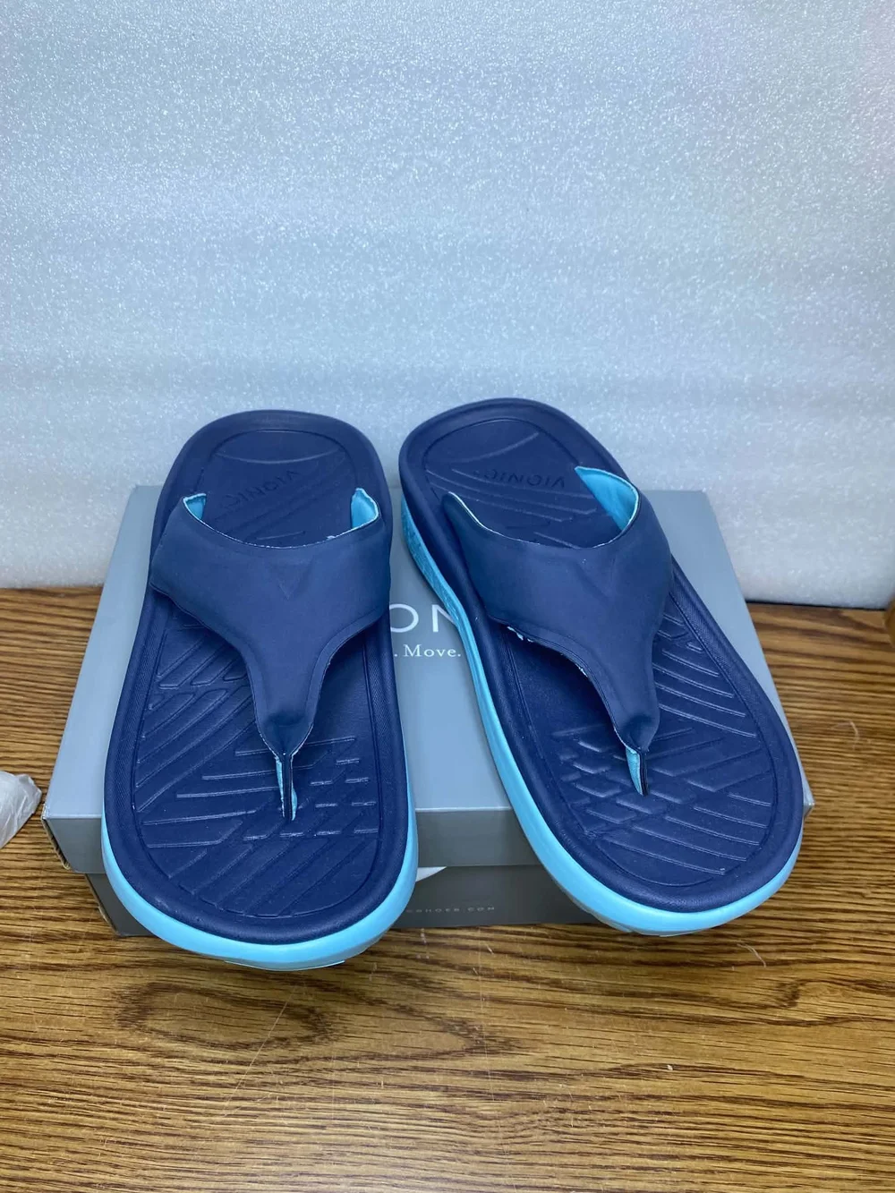 Vionic Thong Wedge Sandals Unisex Mens 7 Women's 9 Restore Navy Slip On Comfort